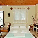 Villa Trifon By Rentalspro - Nea Potidea Halkidiki Dom wakacyjny *