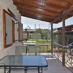 Villa Trifon By Rentalspro - Nea Potidea Halkidiki Nea Poteidaia