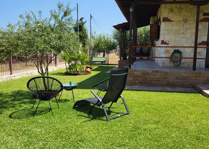 Villa Trifon By Rentalspro - Nea Potidea Halkidiki *