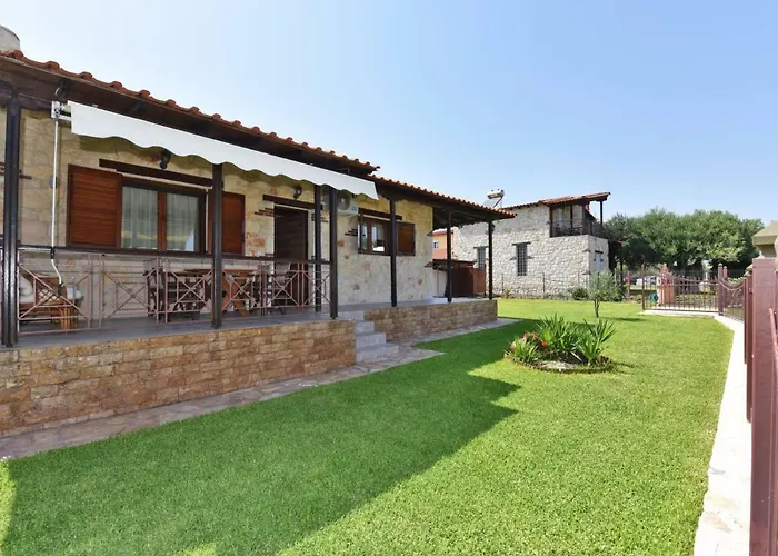Villa Trifon By Rentalspro - Nea Potidea Halkidiki *